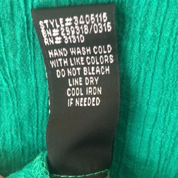 2X GREEN BOHO FLOWY Crochet top    2 layer top, Sleeveless Excellent Condition - Picture 7 of 11